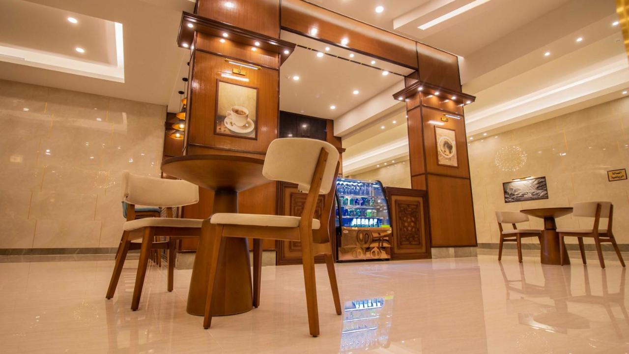 Nukhbat Al Makan Apartment Hotel Ta'if Exteriör bild