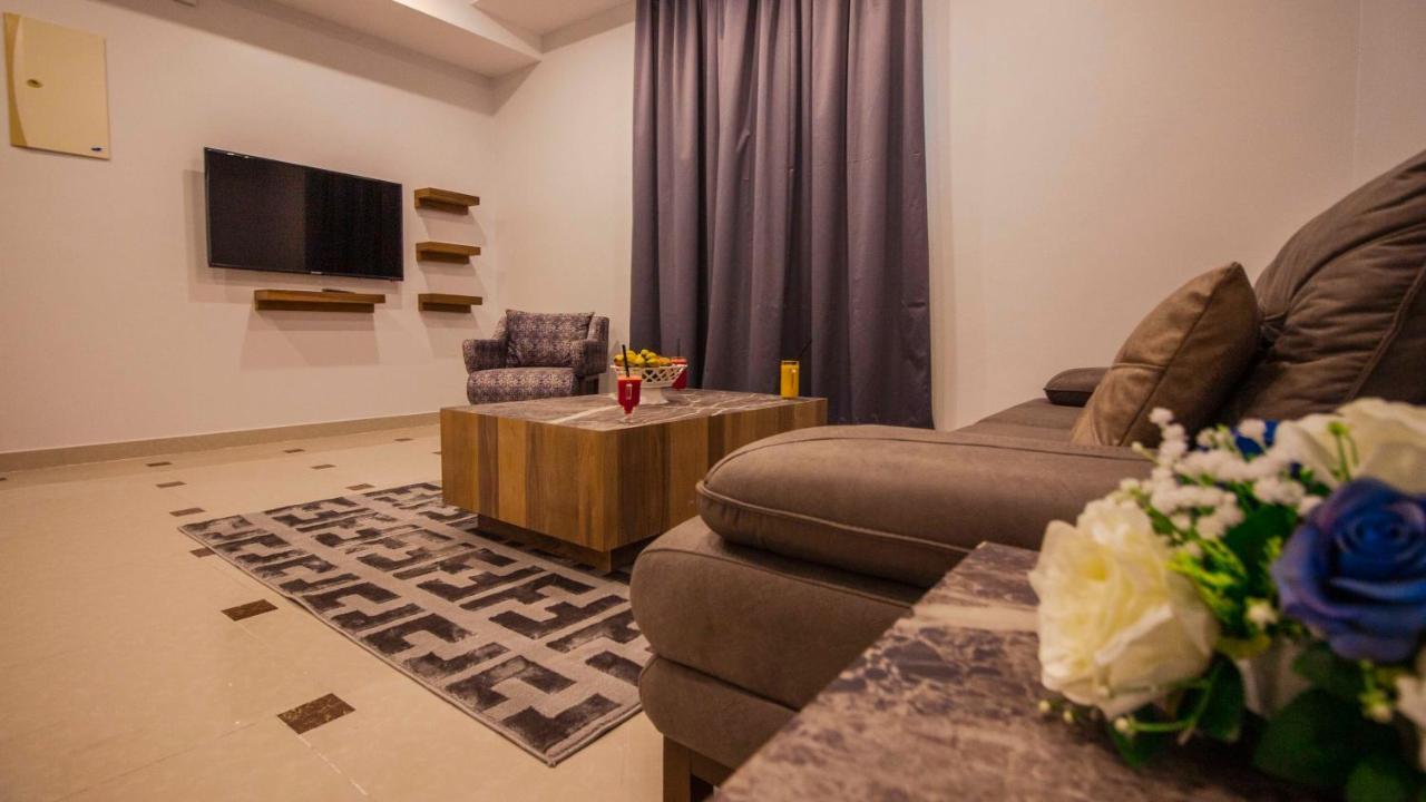 Nukhbat Al Makan Apartment Hotel Ta'if Exteriör bild