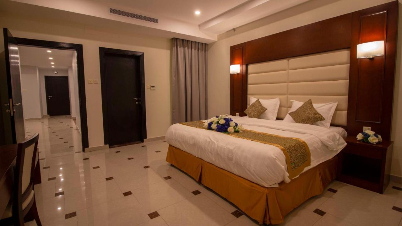Nukhbat Al Makan Apartment Hotel Ta'if Exteriör bild